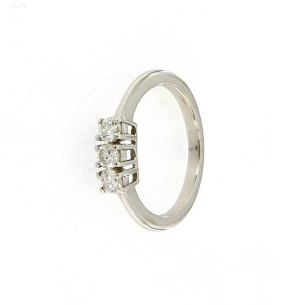 Anello in oro bianco 750\1000 trilogy con 3 diamanti taglio brillante da 0.15 ct cadauno,colore h purezza vs mis 9