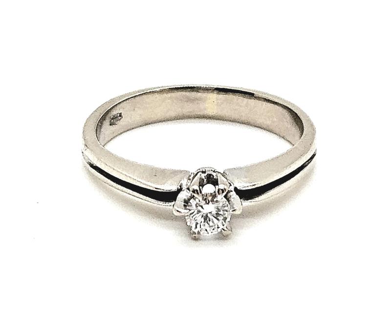 Solitario oro bianco 750/1000 con diamante ct 0.12 g color  mis. 11 