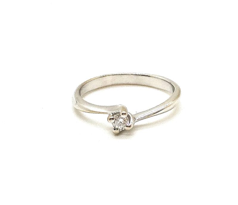 Solitario oro bianco 750/1000 con diamante da 0.10  g color mis. 15.5