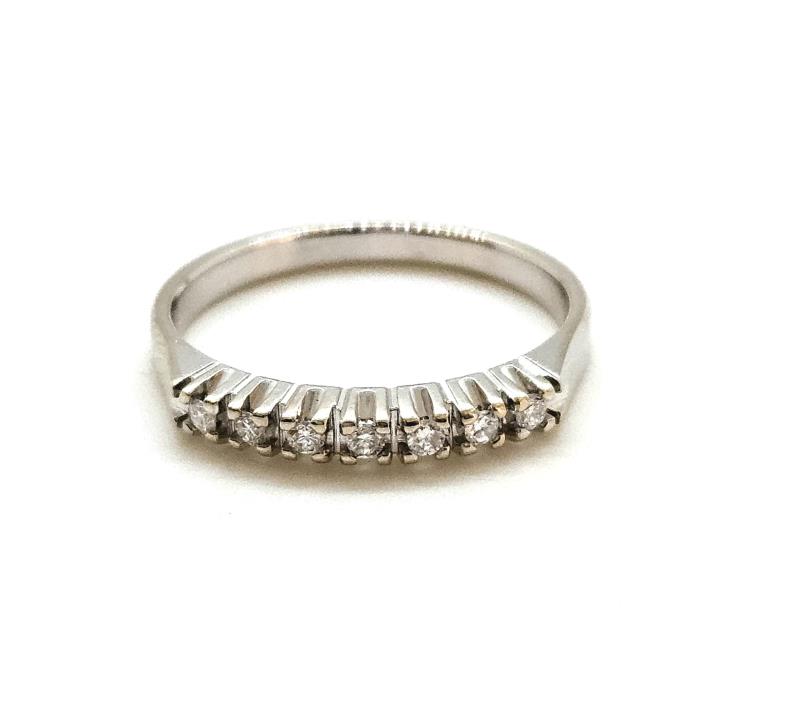 Veretta oro bianco 750/1000 con diamanti da 0.10 ct  mis. 13