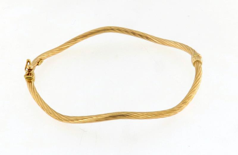 Bracciale oro giallo 750/1000 rigido rigato diam cm 6