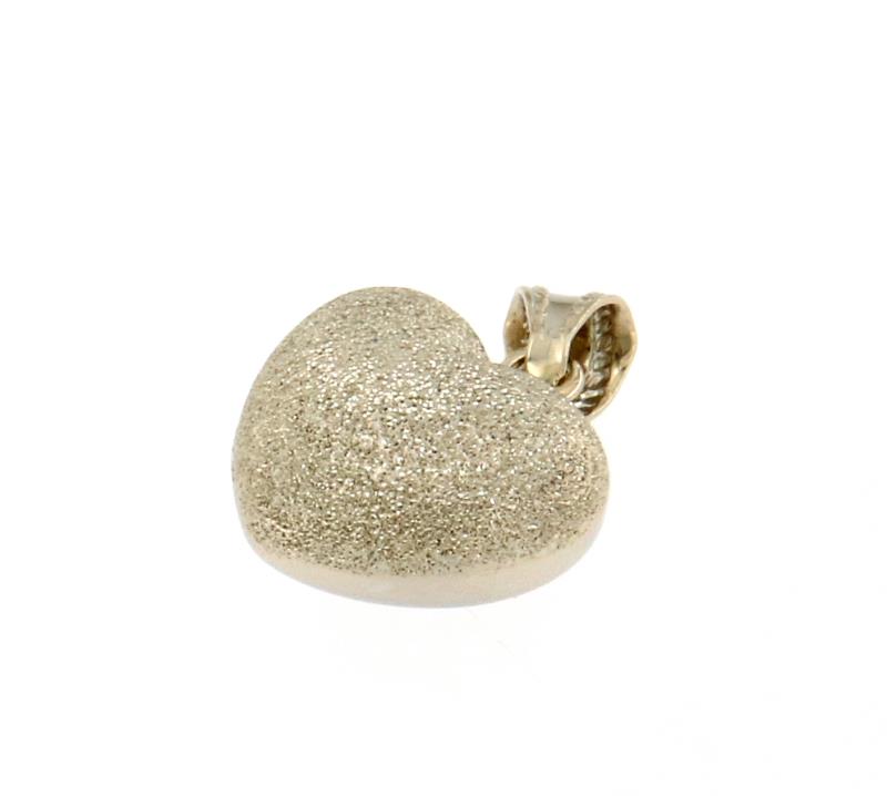 Ciondolo in oro bianco 750\1000 cuore satinato 