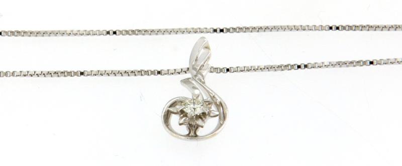 Collana in oro bianco 750\1000 con ciondolo a stella e diamante cm 41