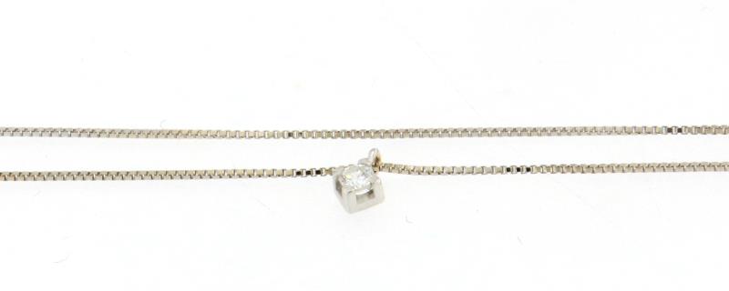 Collana in oro bianco 750\1000 punto luce con diamante da 0.08 ct cm 41
