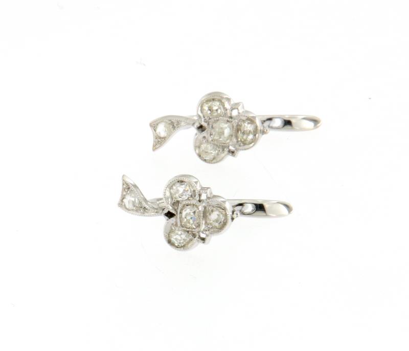 Orecchini in oro bianco 750\1000 trifoglio con diamanti